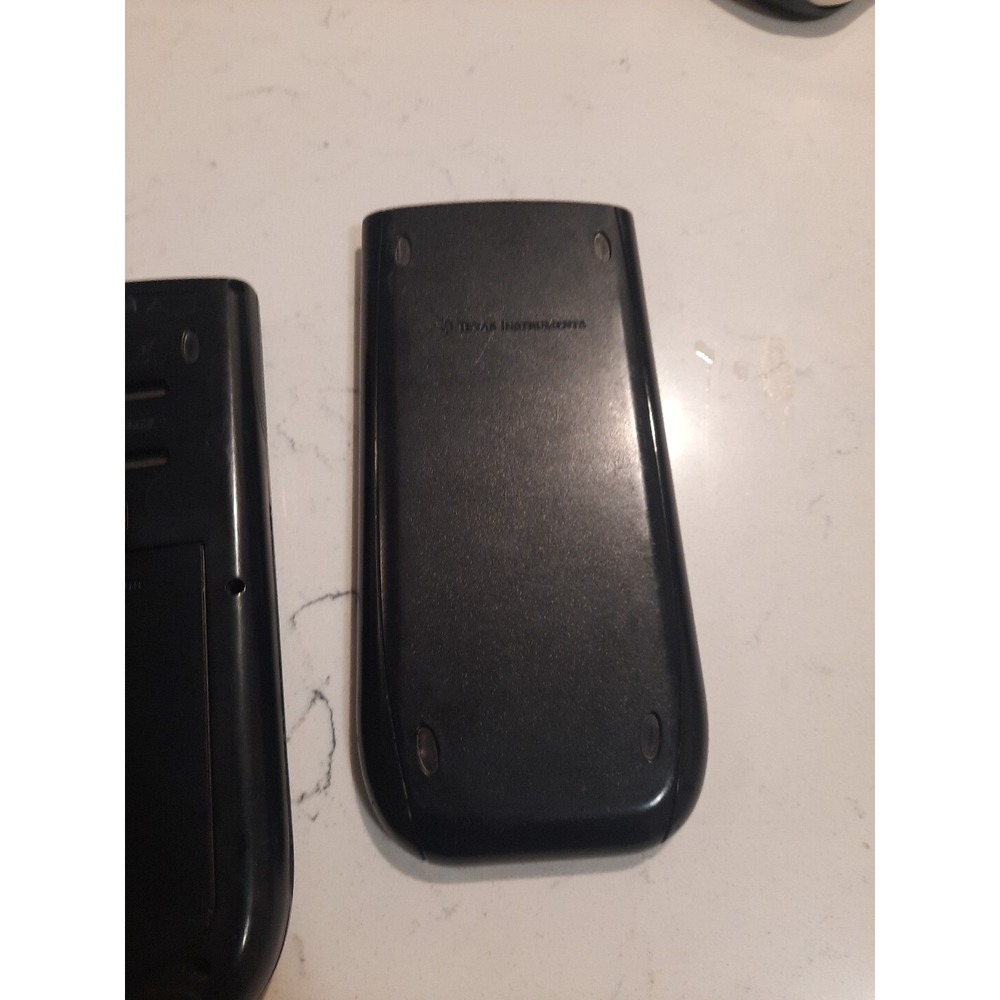 Texas Instruments TI-84 Plus - All Purpose Graphing Calculator Not Working - Picture 4 of 5